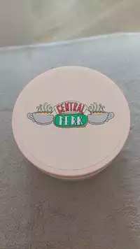 REVOLUTION SKINCARE LONDON - Central perk - Soin hydratant