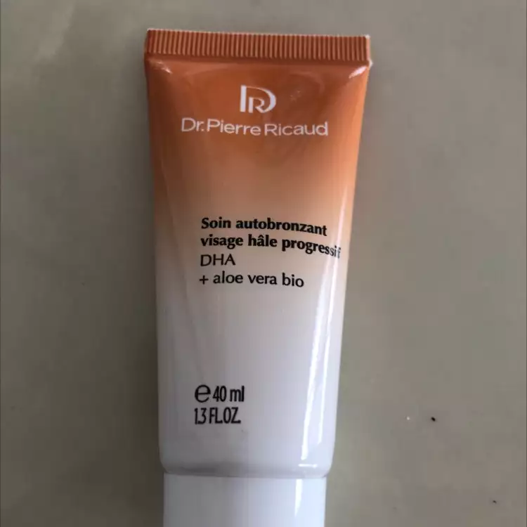 DR PIERRE RICAUD - Soin autobronzant visage hâle progressif