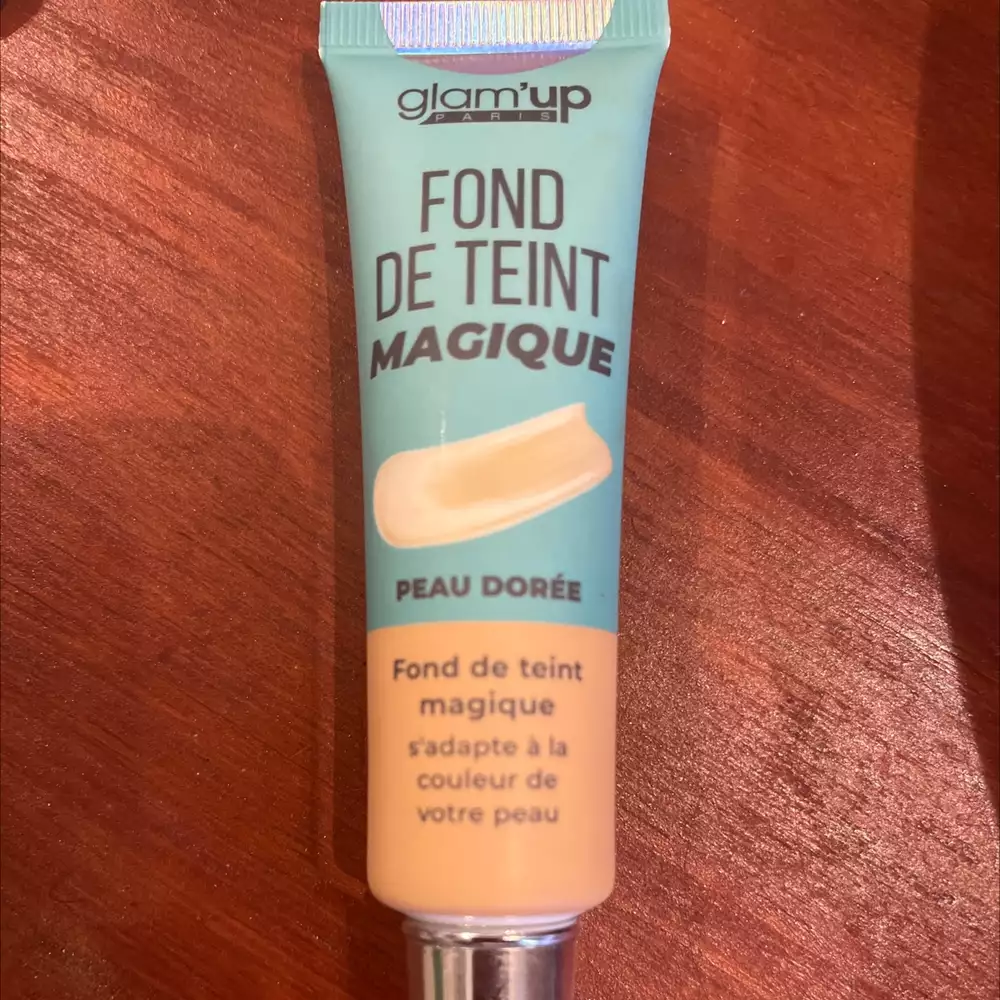 GLAM'UP - Peau dorée - Fond de teint magique 