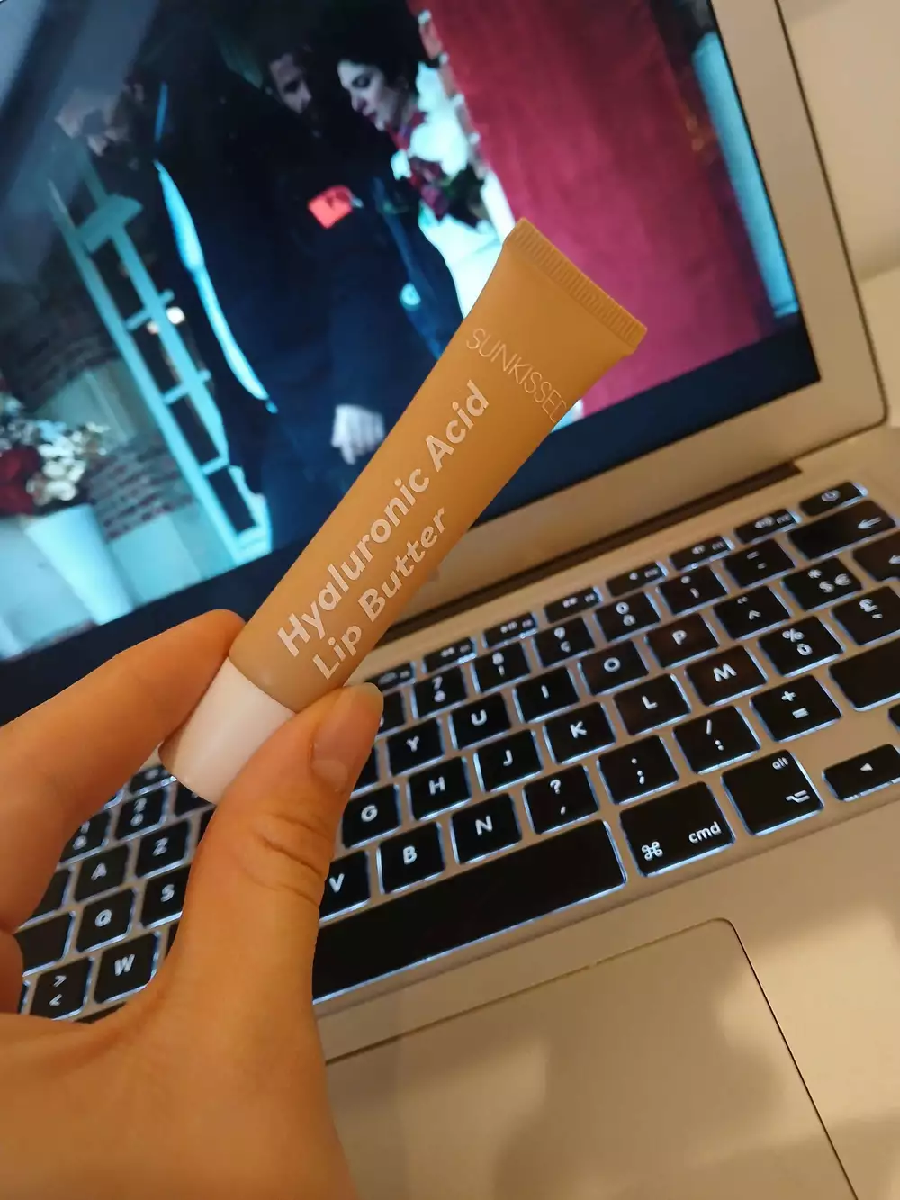 SUNKISSED - Hyaluronic acid - Lip butter