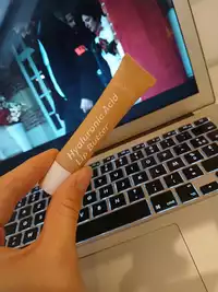 SUNKISSED - Hyaluronic acid - Lip butter