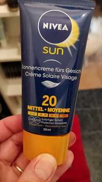 NIVEA - Sun - Crème solaire visage moyenne 20