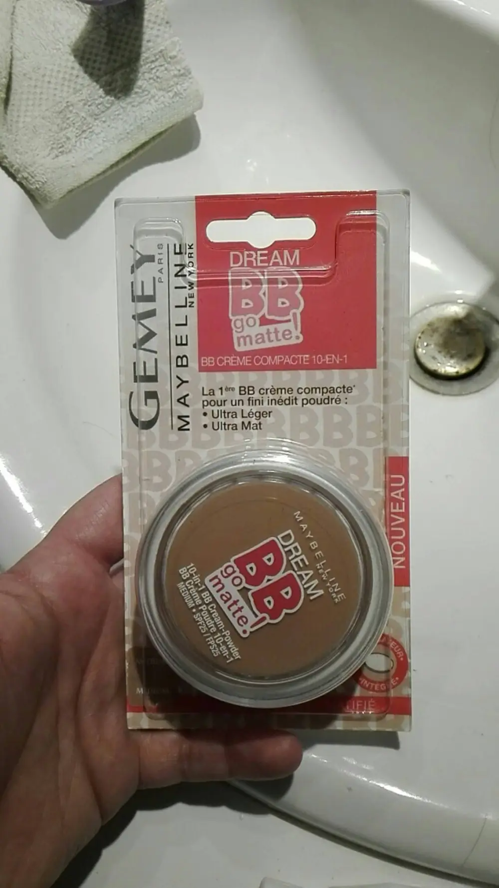 GEMEY MAYBELLINE - BB crème compacte 10 en 1