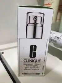 CLINIQUE - Gelée hydratante tellement différente