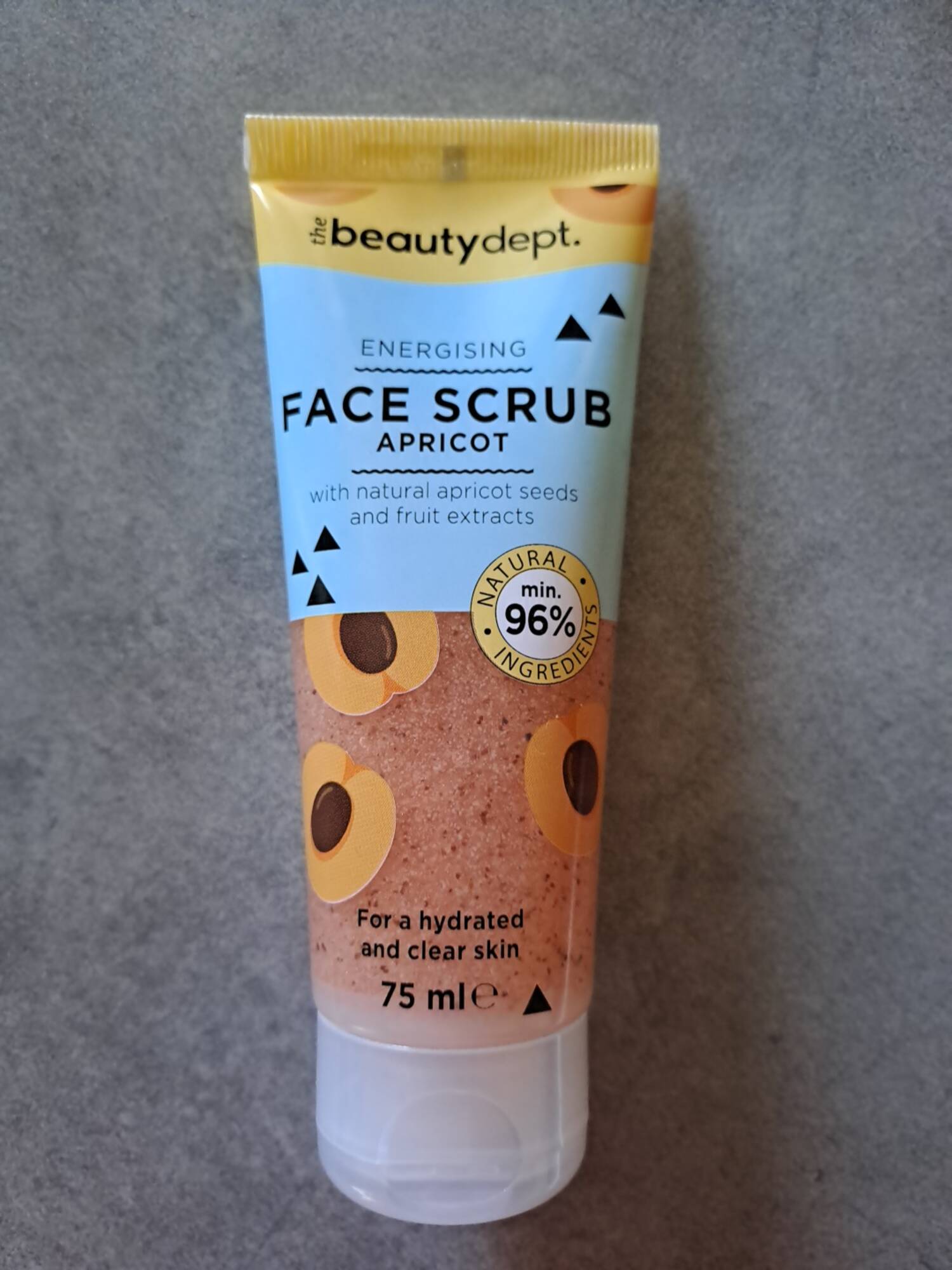 THE BEAUTY DEPT - Energising - Face scrub apricot