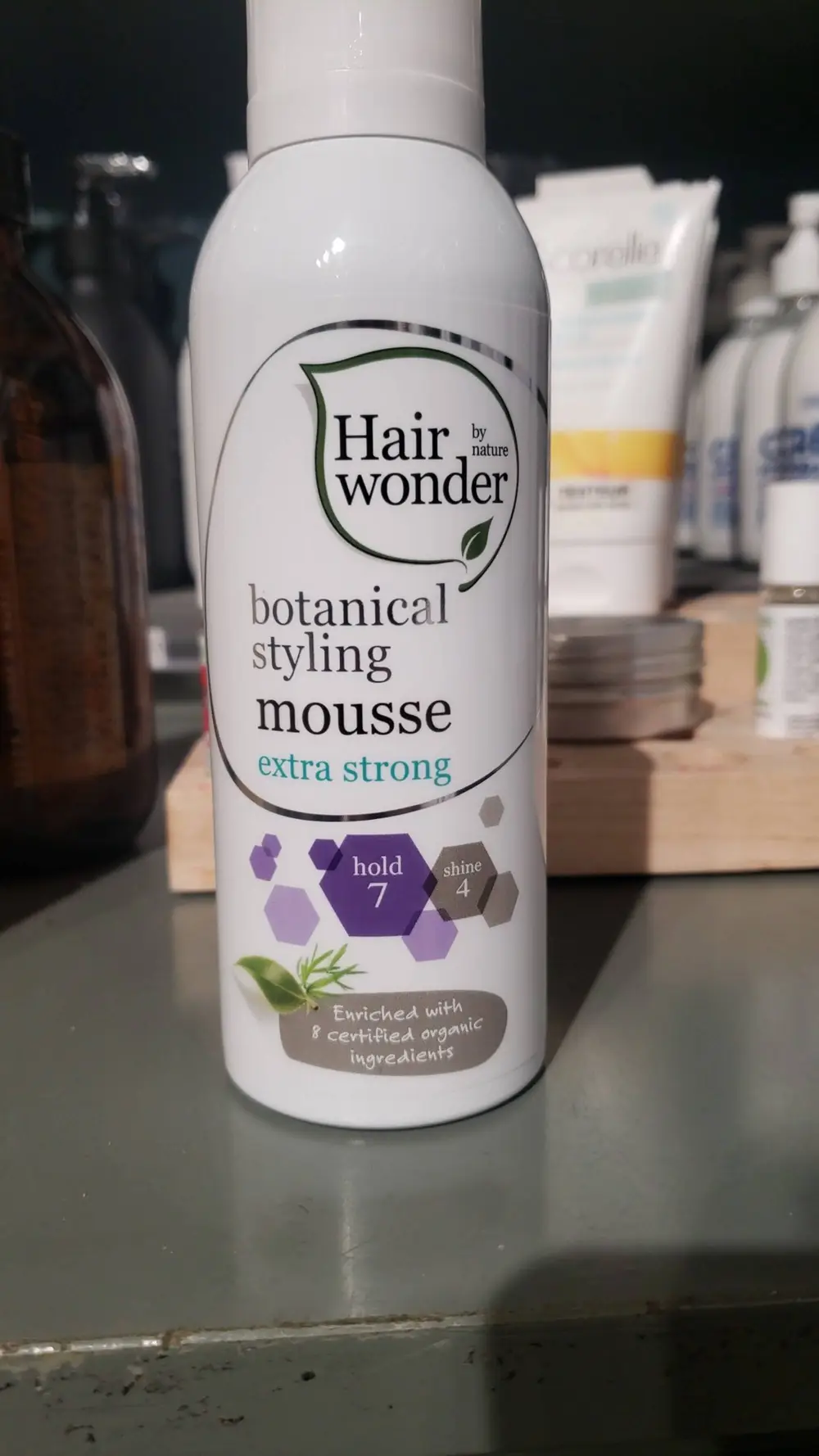 HAIR WONDER - Botanical styling - Mousse extra strong