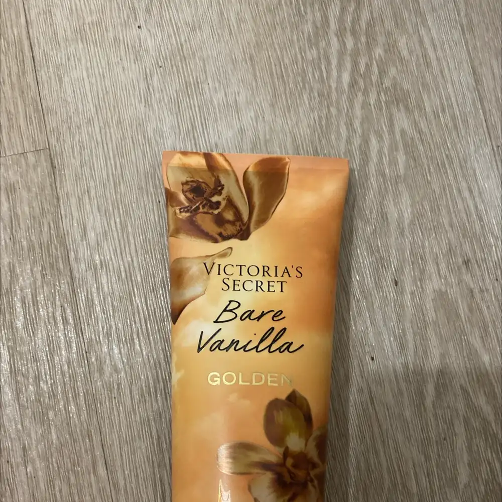 VICTORIA'S SECRET - Bare vanilla golden - Lotion parfumé