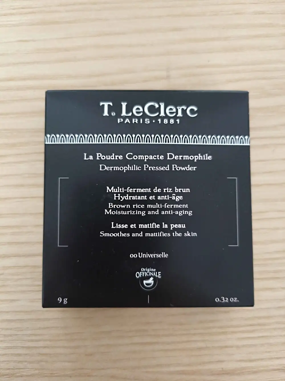 T.LECLERC - La poudre compacte dermophile