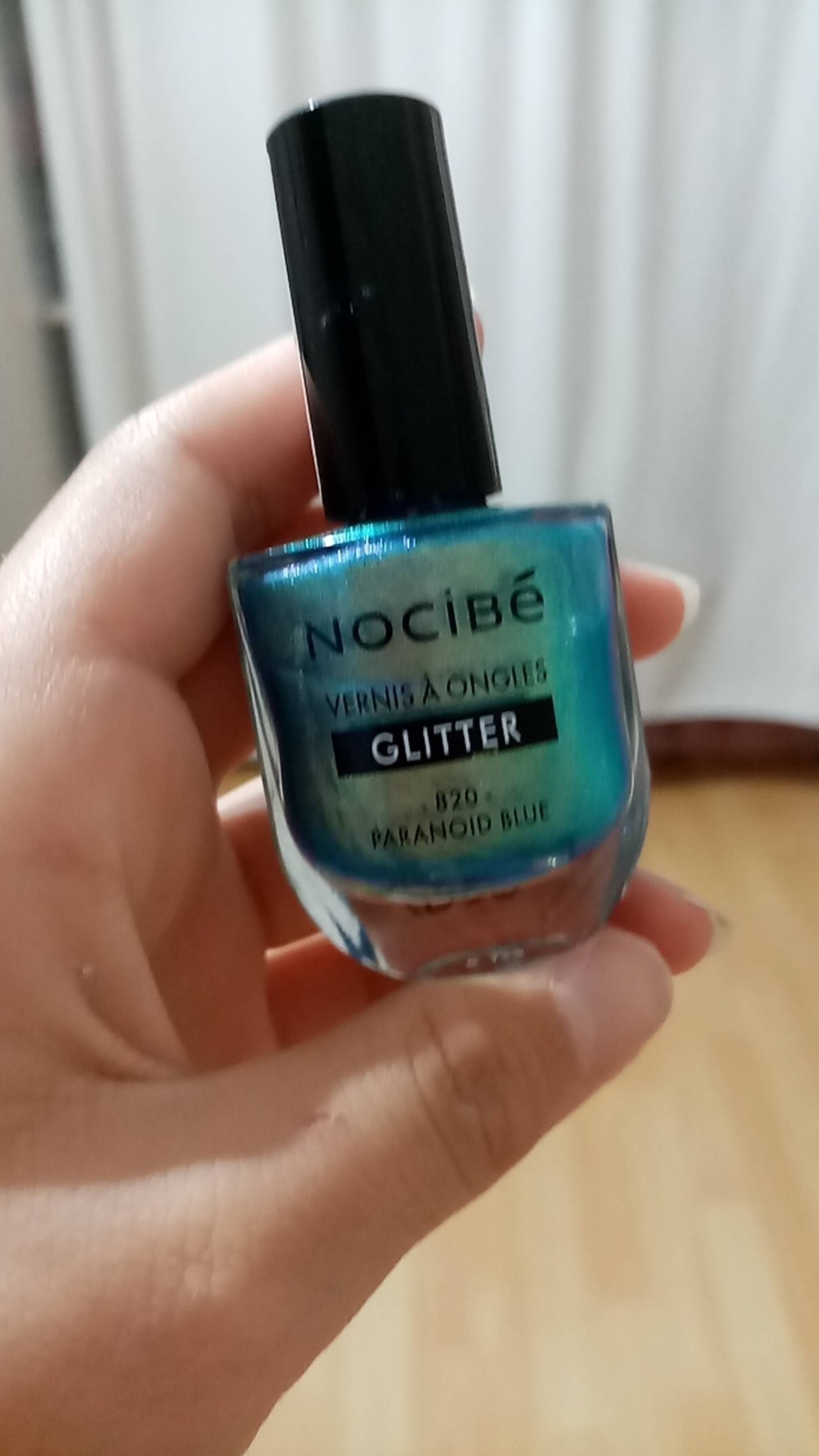 NOCIBÉ - Glitter - Vernis à ongles 820 paranoid blue
