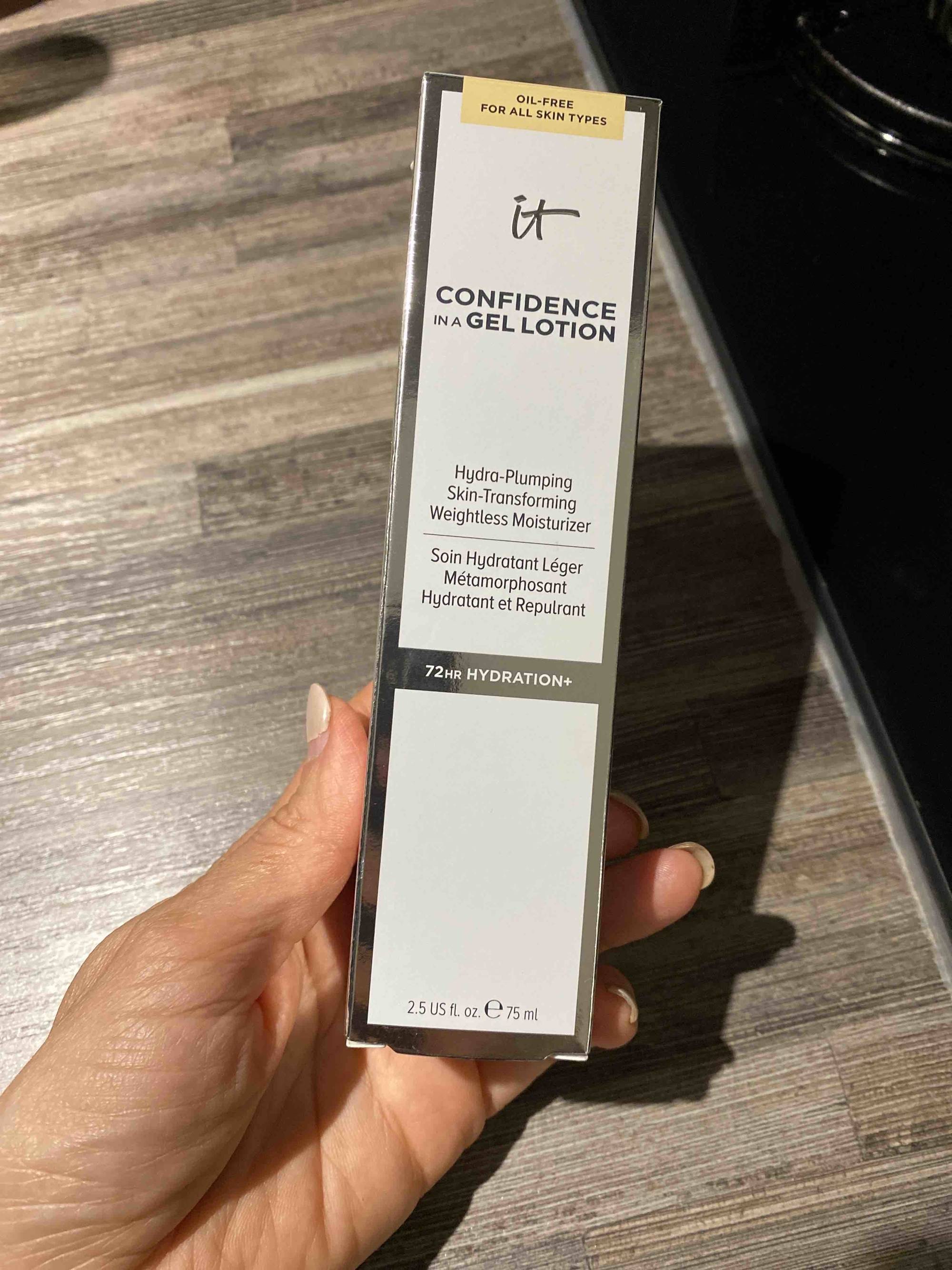 IT COSMETICS - Confidence in a gel lotion