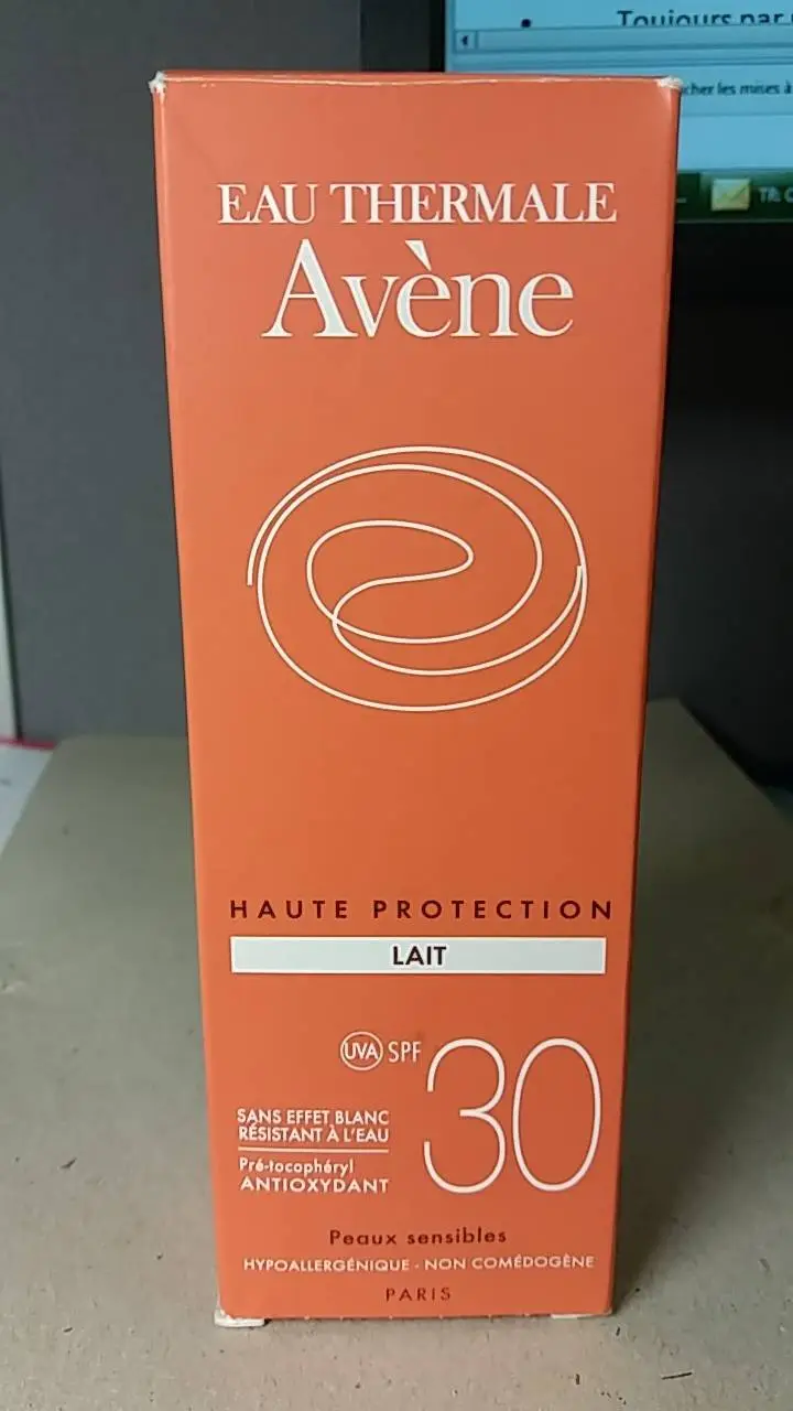 AVÈNE - Eau Thermale Haute Protection