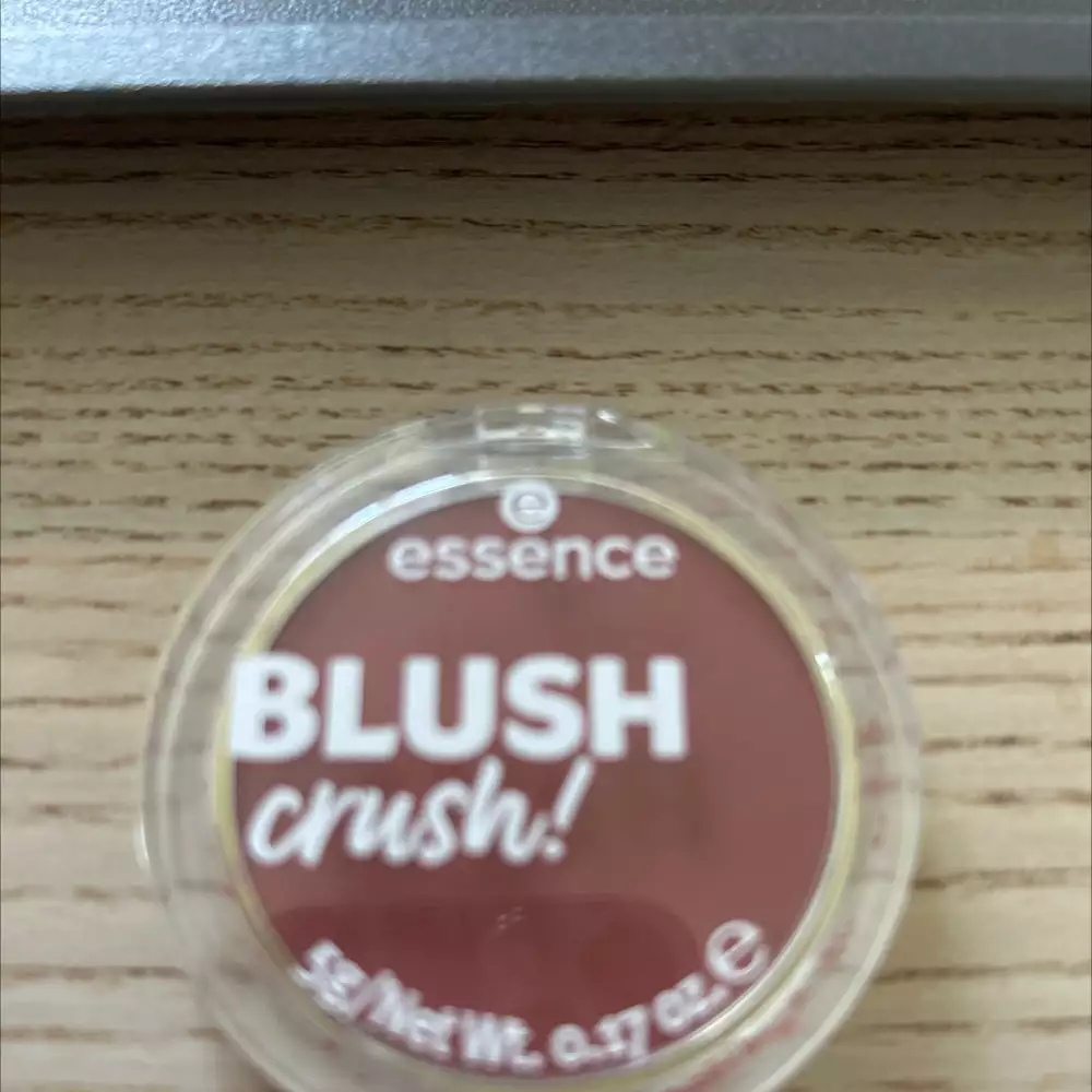 ESSENCE - Blush crush 20 deep rose