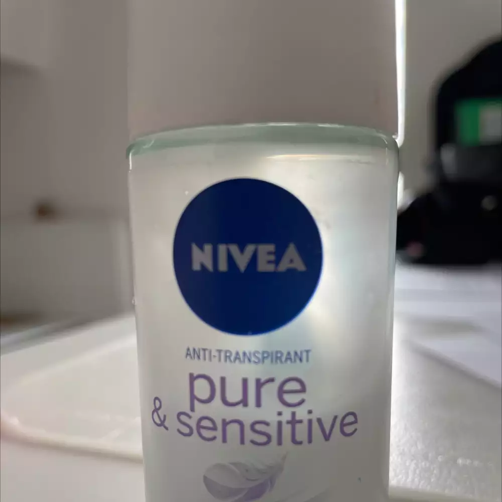NIVEA - Anti-transpirant pure & sensitive