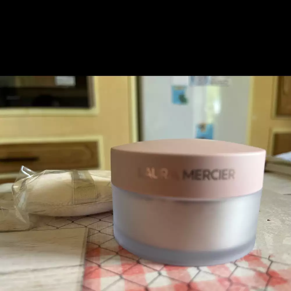 LAURA MERCIER - Poudre libre fixante transparante ultra-blur