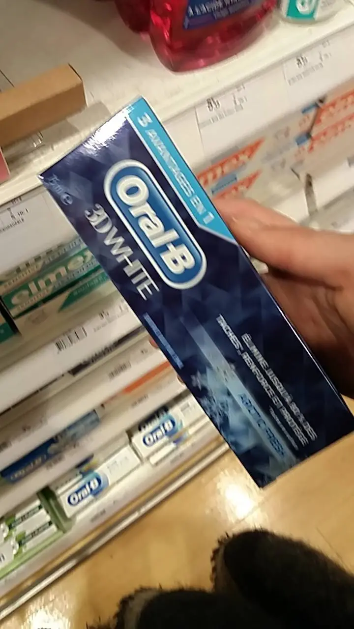 ORAL-B - 3D white dentifrice