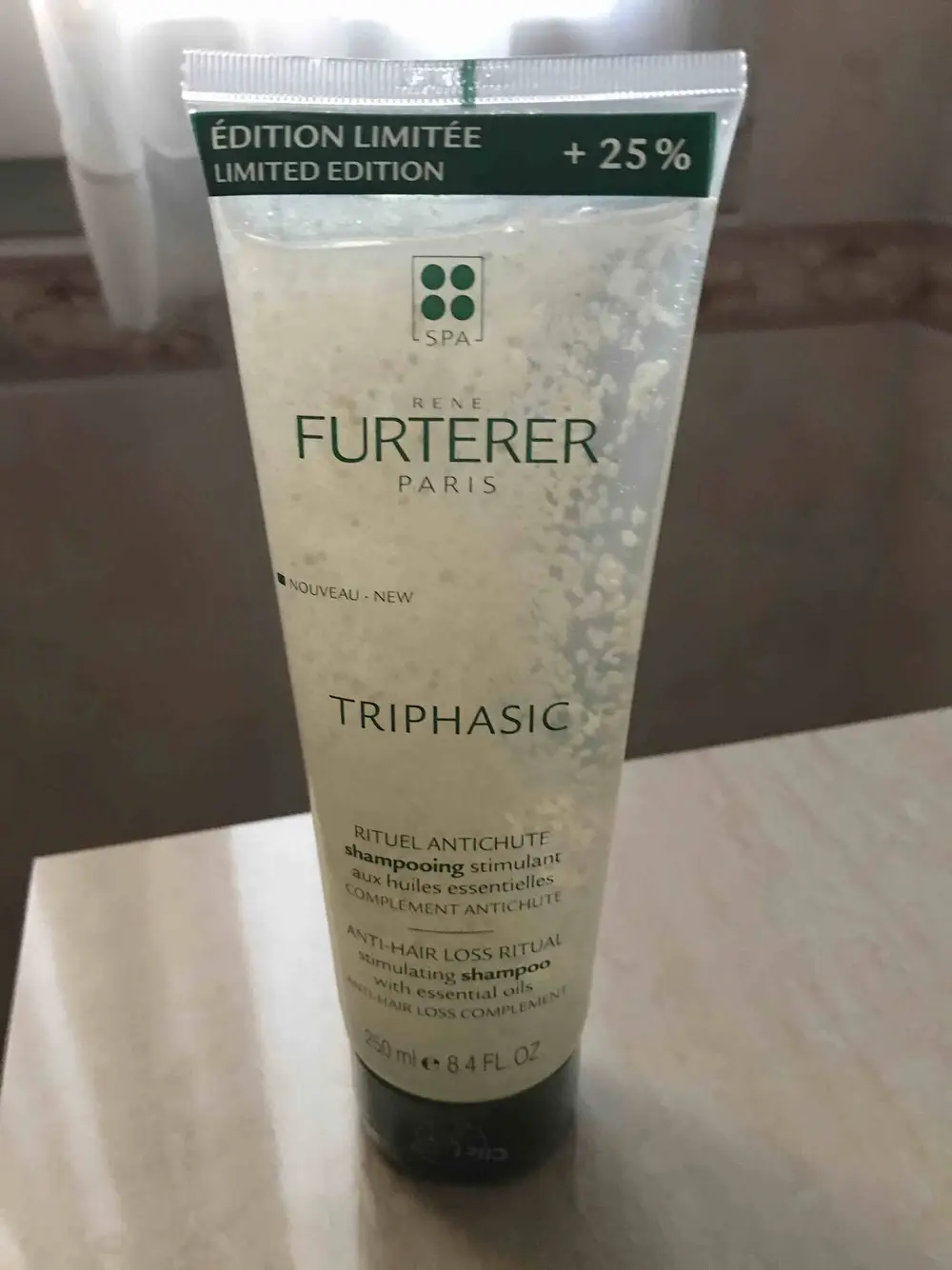 RENÉ FURTERER - Triphasic - Shampooing stimulant aux huiles essentielles