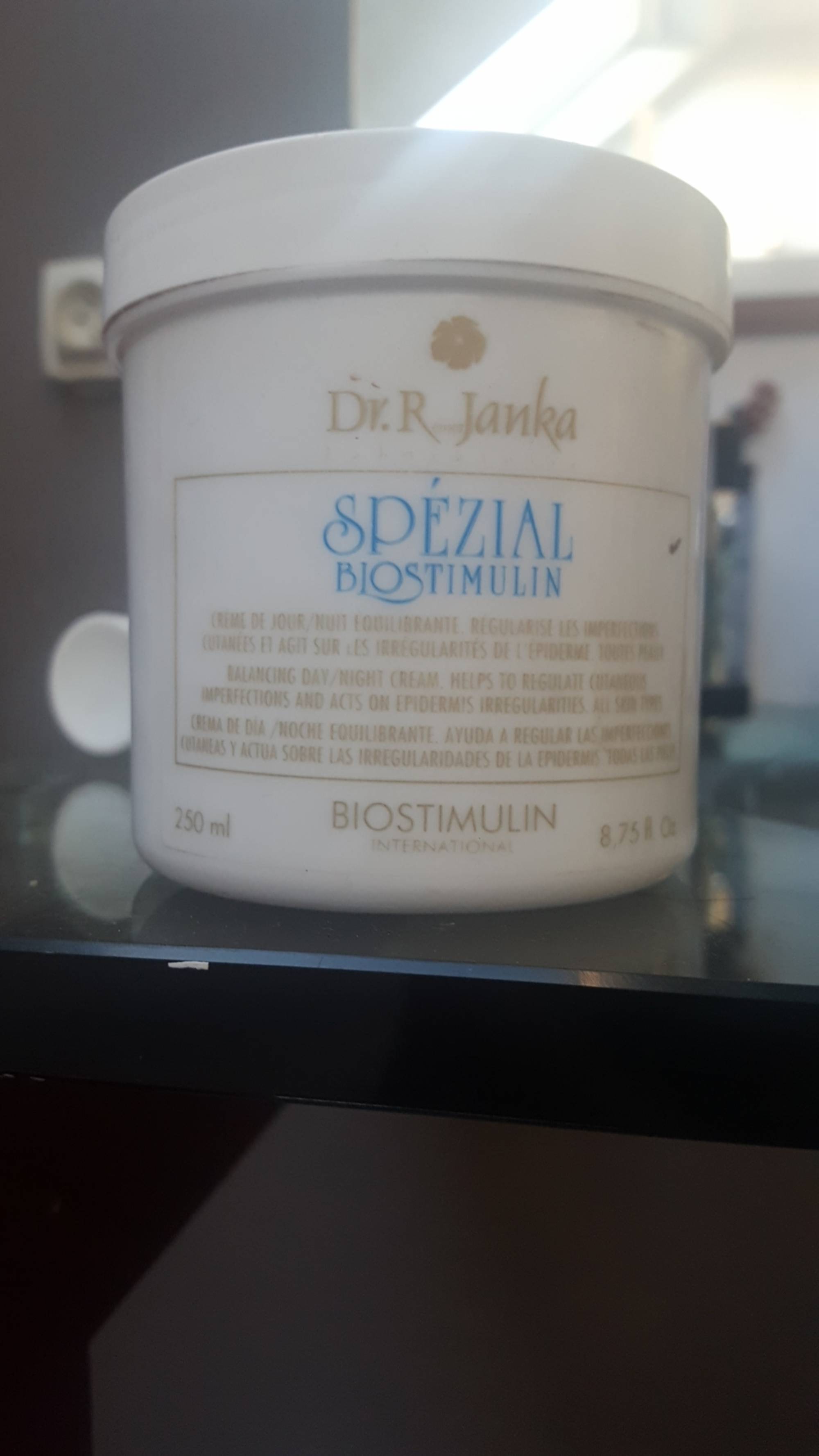 DR. JANKA - Spézial biostimulin - Crème de jour/nuit équilibrante