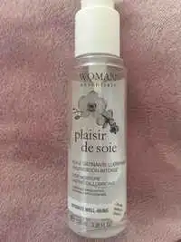 WOMAN ESSENTIALS - Plaisir de soie - Huile satinante lubrifiante