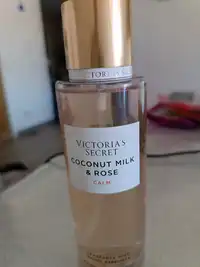 VICTORIA'S SECRET - Coconut milk & rose - Brume parfumée