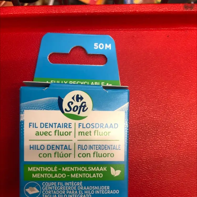 CARREFOUR SOFT - Fil dentaire avec fluor mentholé