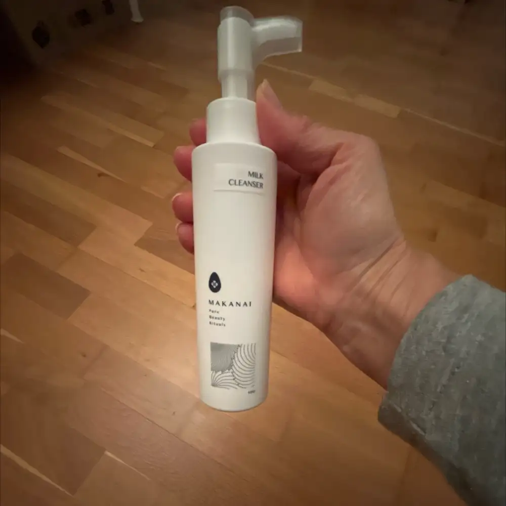 MAKANAI - Milk cleanser 
