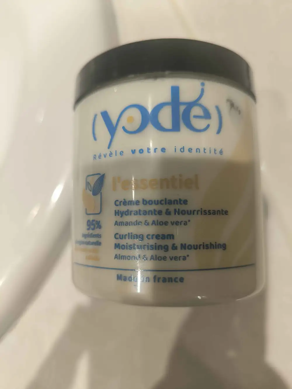 YODÉ - L'essentiel - Crème bouclante hydratante & nourrissante