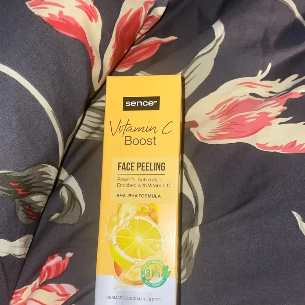SENCE - Vitamin C boost - Face peeling
