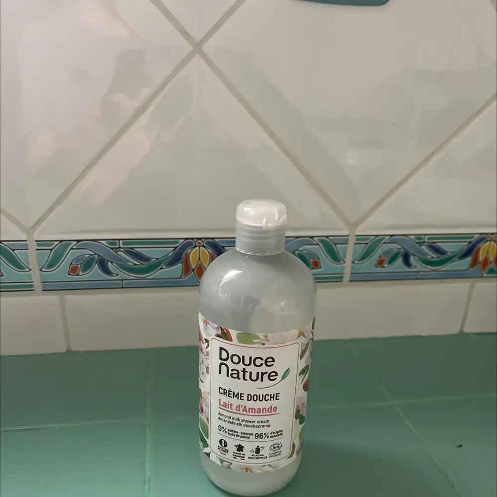 DOUCE NATURE - Crème douche lait d amande