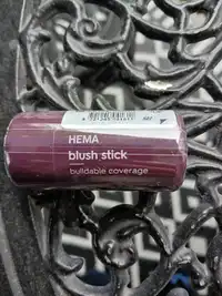HEMA - Blush stick buildable coverage