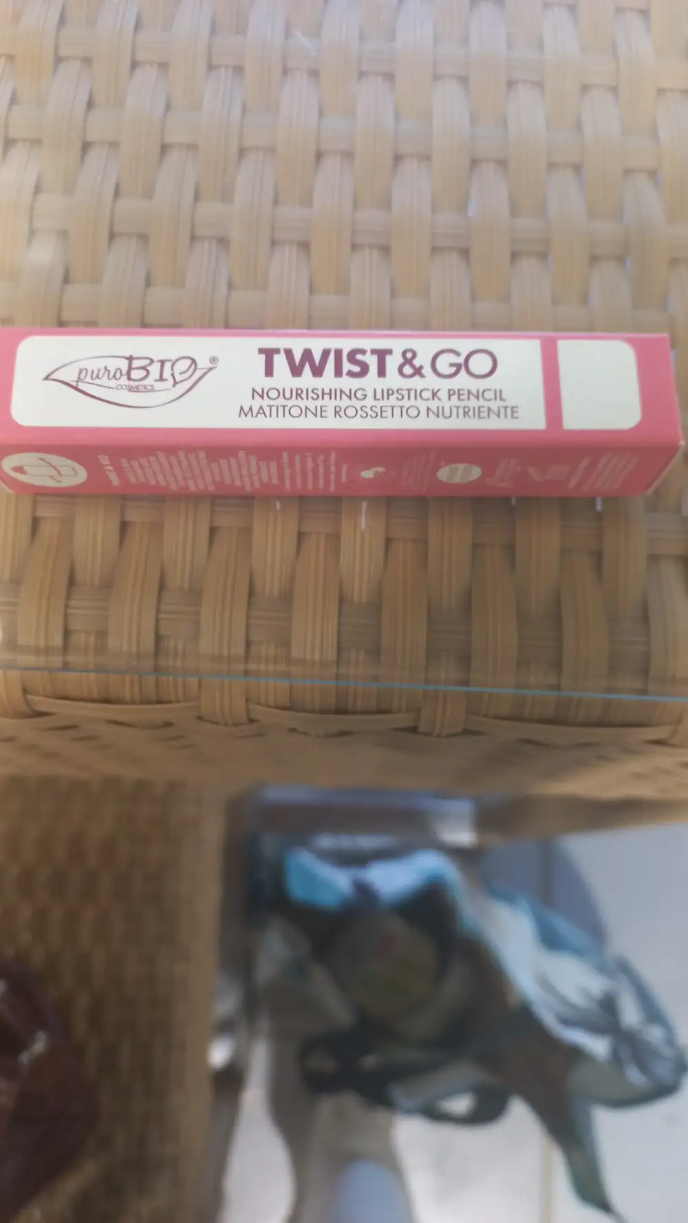PUROBIO - Twist & go - Nourishing lipstick pencil