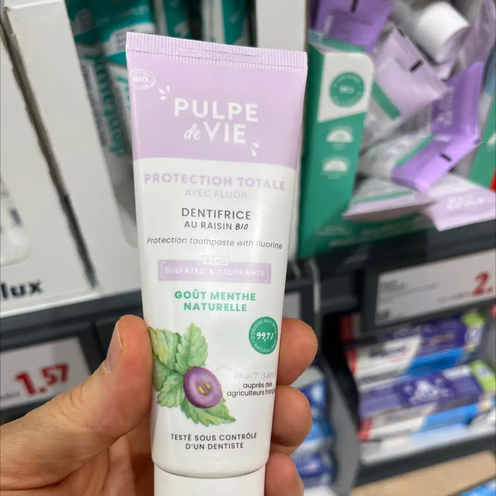 PULPE DE VIE - Protection totale avec fluor - Dentifrice au raisin bio