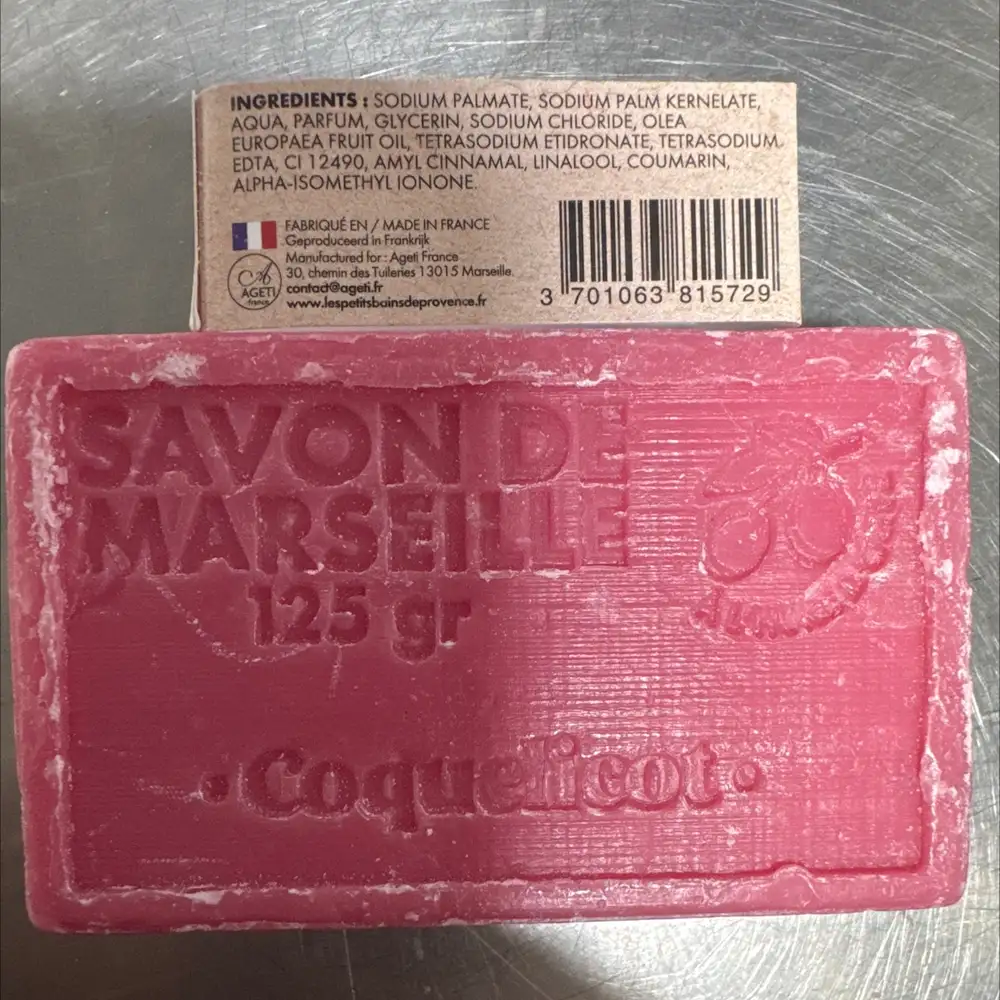 LES PETITS BAINS DE PROVENCE - Savon de Marseille coquelicot 