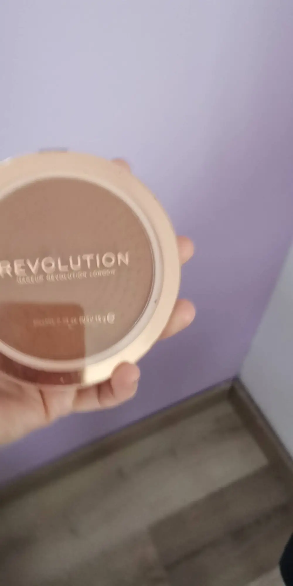 REVOLUTION - Mega bronzer 02 warm - Poudre bronzante