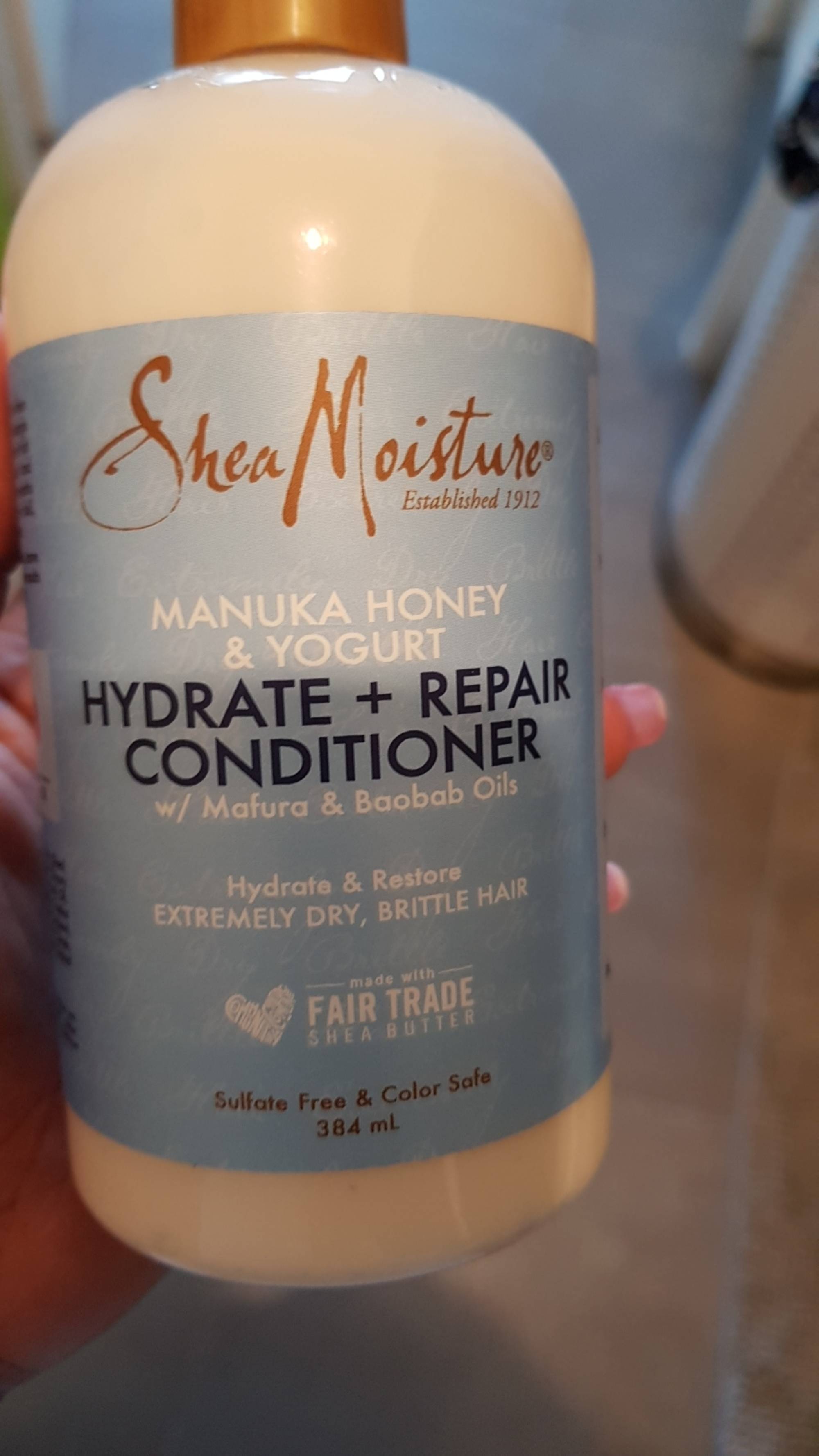 Composition SHEA MOISTURE Manuka Honey & Yoghurt - Hydrate +