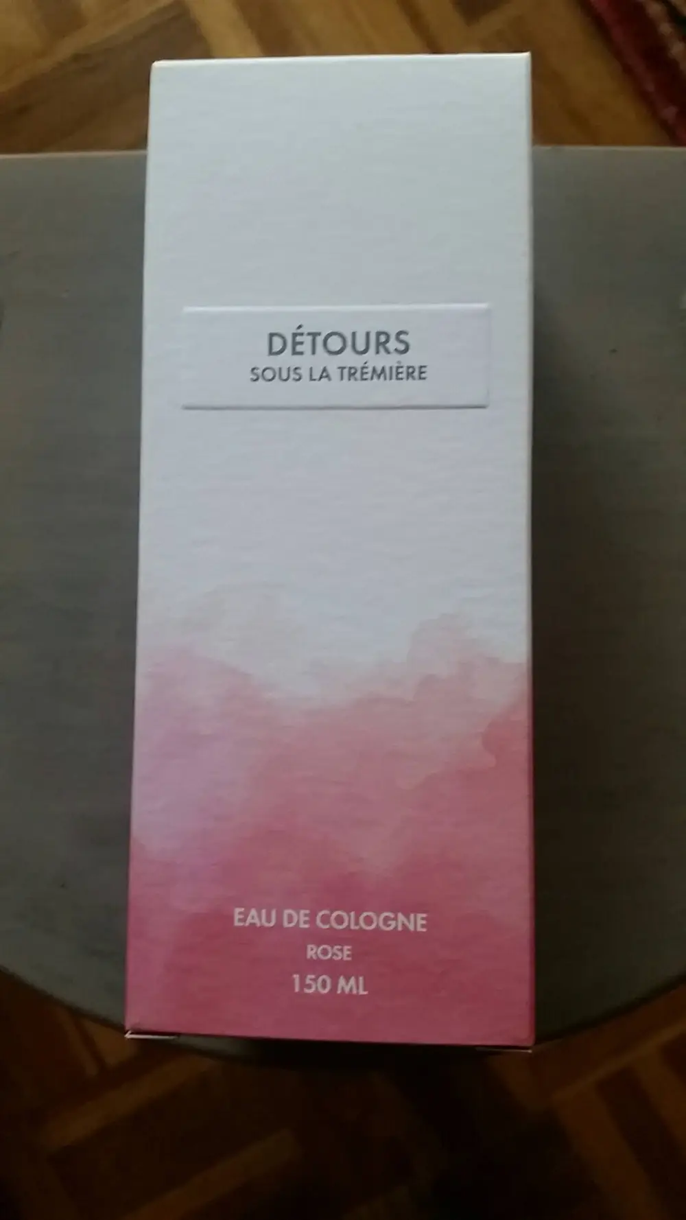 DÉTOURS - Sous la trémière - Eau de Cologne rose