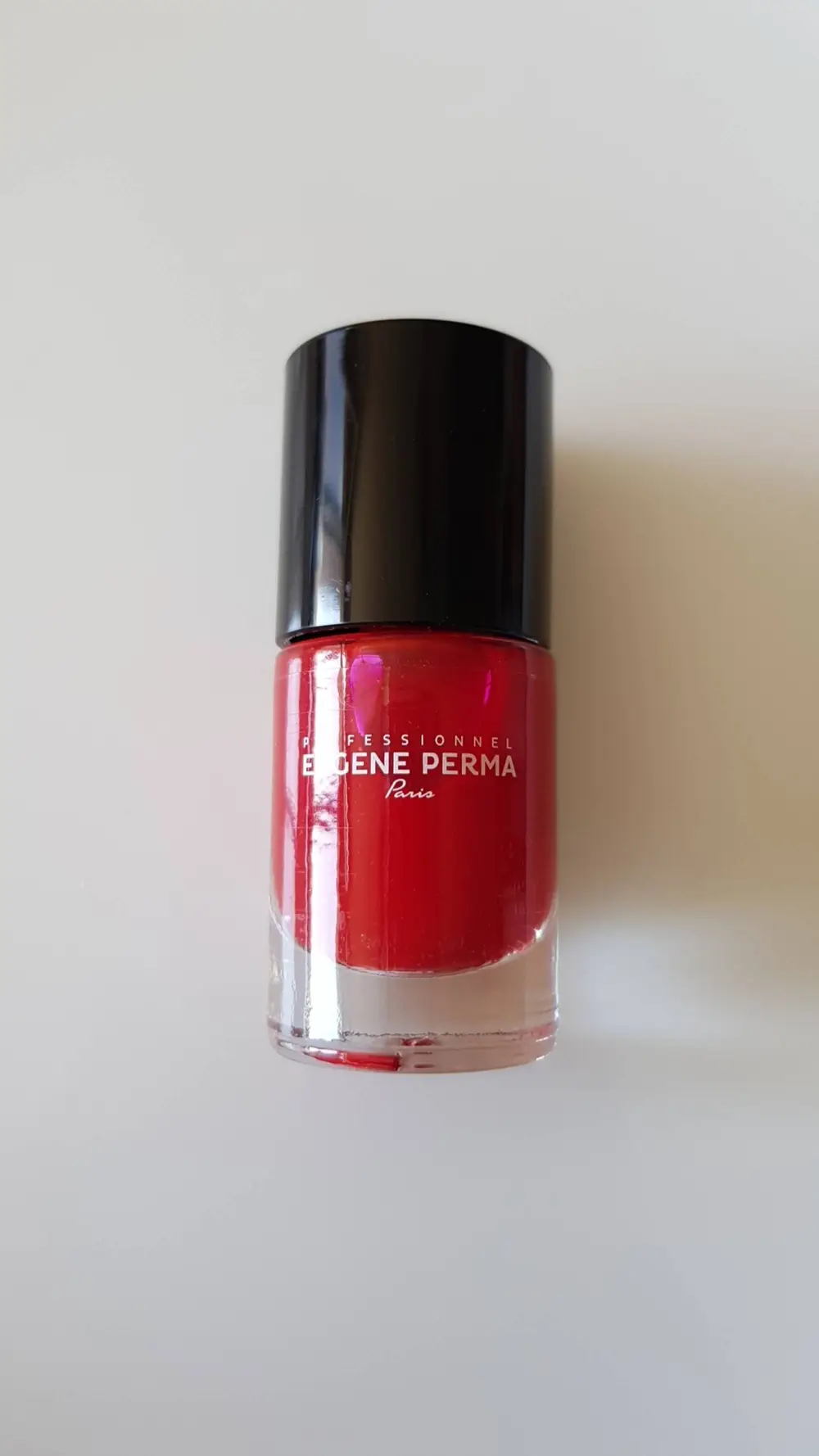 EUGÈNE PERMA - Vernis à ongles rouge