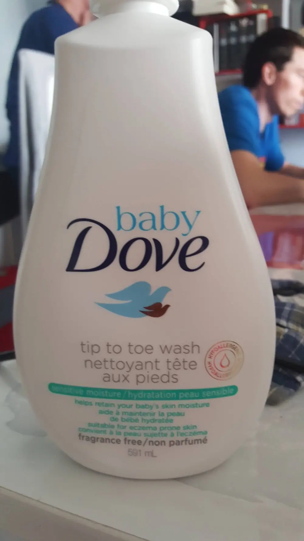 BABY DOVE - Sensitive moisture - Nettoyant tête aux pieds