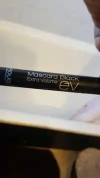 ROUGJ - Mascara black - Extra volume EV