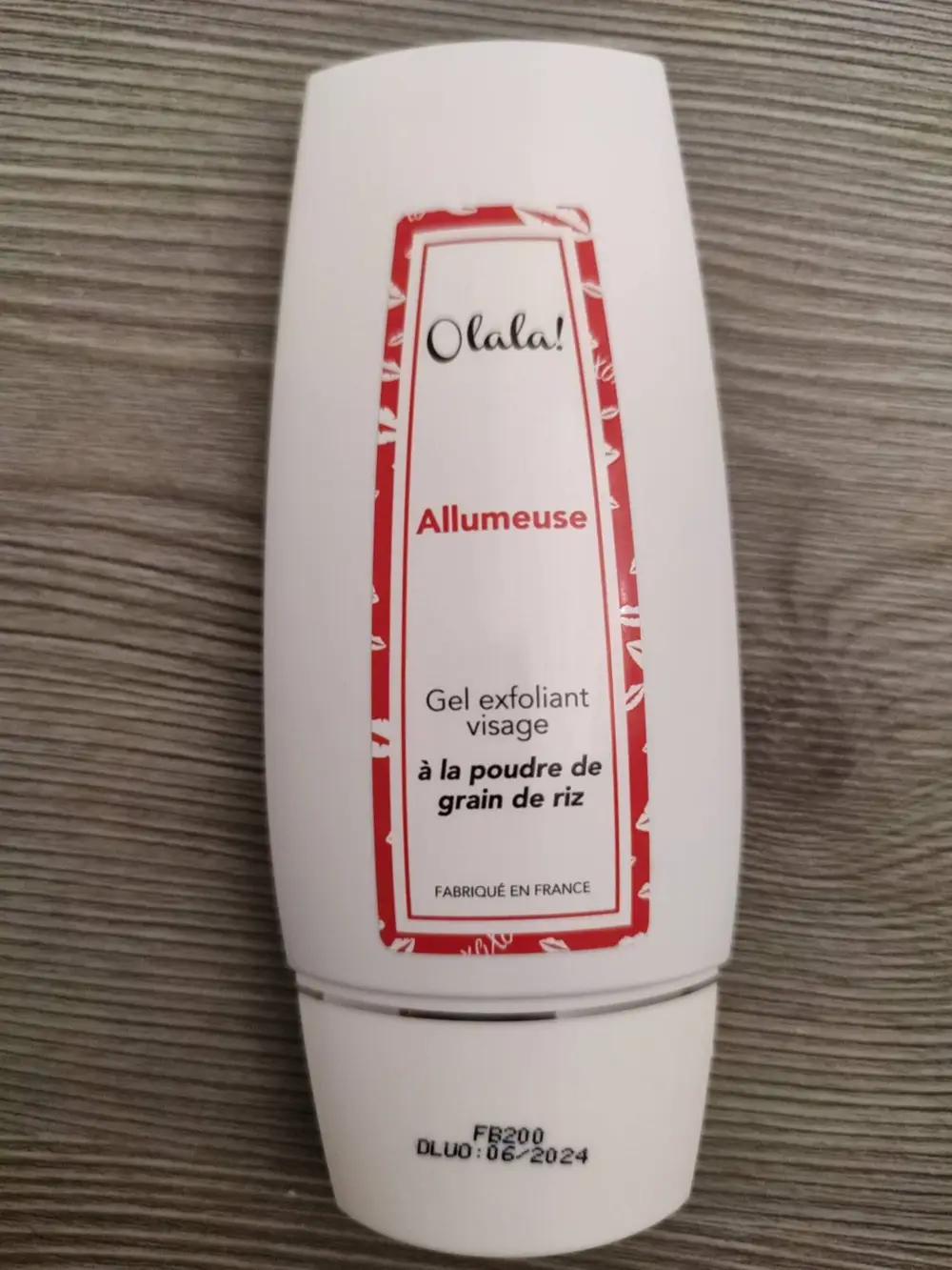 OLALA COSMETICS - Allumeuse . Gel exfoliant visage