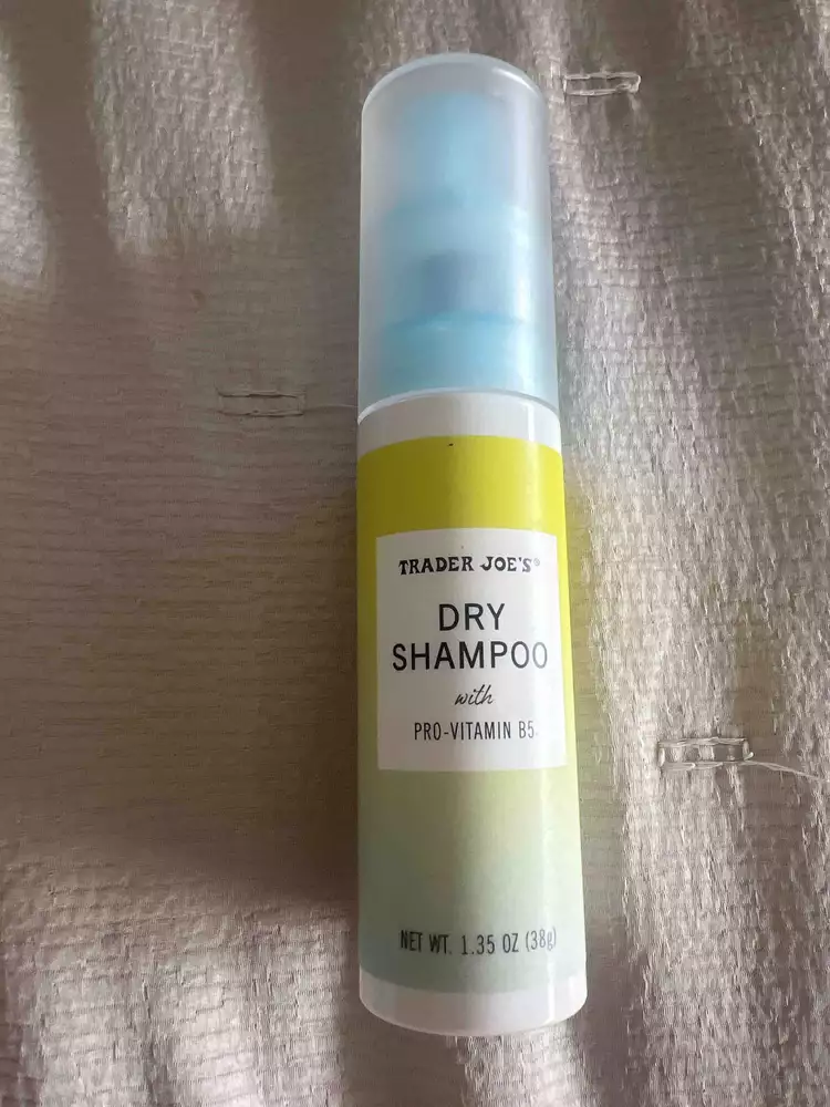 TRADER JOE'S - Dry shampoo with pro-vitamin B5