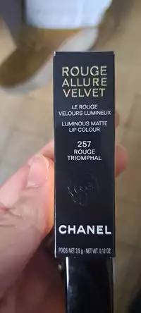 CHANEL - Rouge allure velvet - Lip colour 257