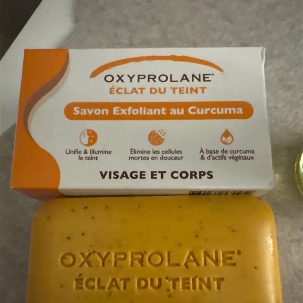 OXYPROLANE - Eclat du teint - Savon exfoliant au curcuma