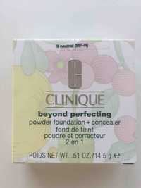 CLINIQUE - Beyond perfecting - Fond de teint poudre et correcteur 2 en 1