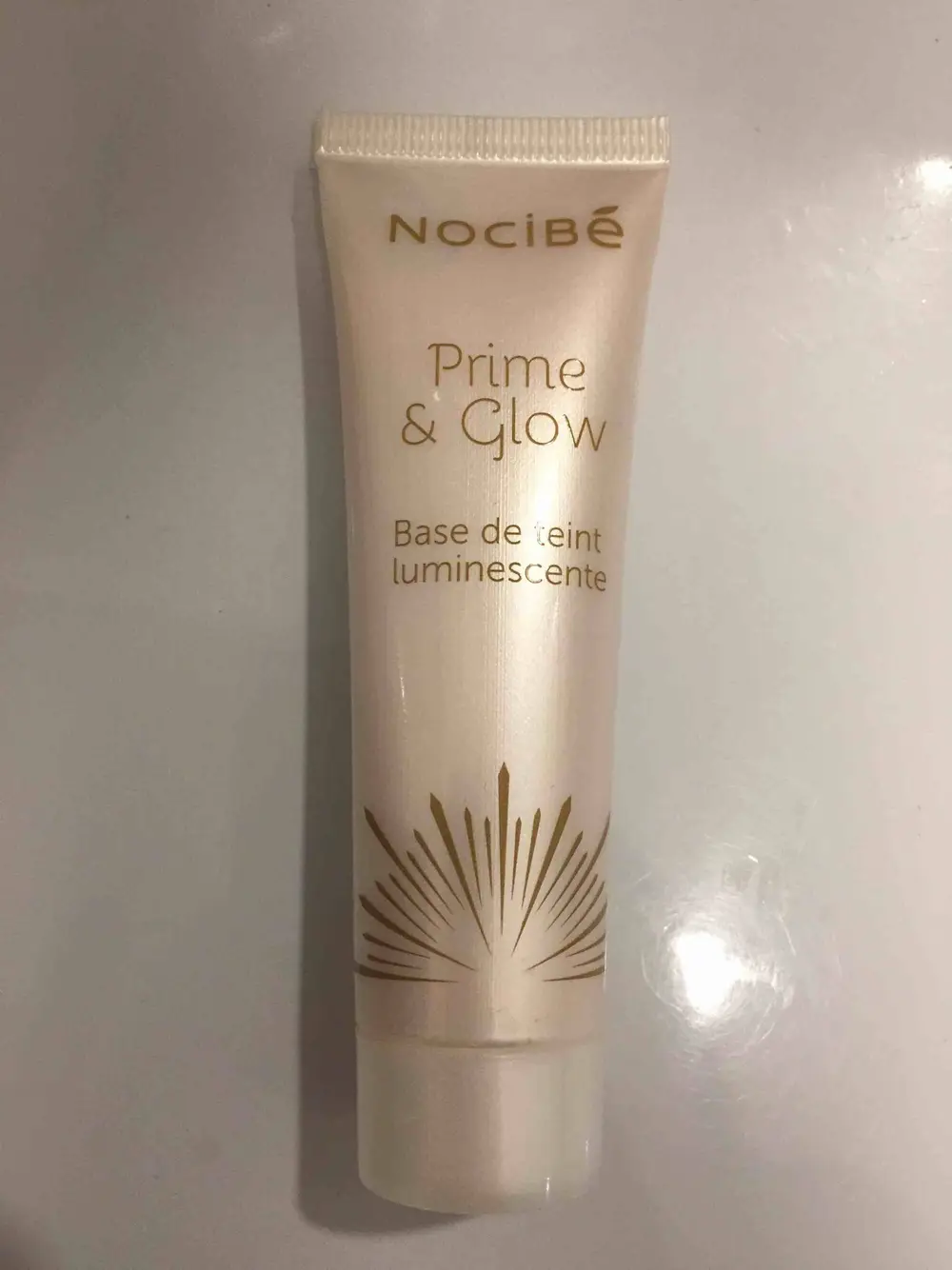 NOCIBÉ - Prime & glow - Base de teint luminescente