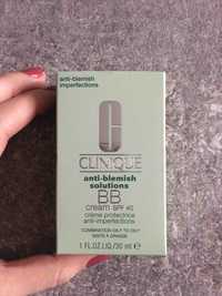 CLINIQUE - BB cream spf 40