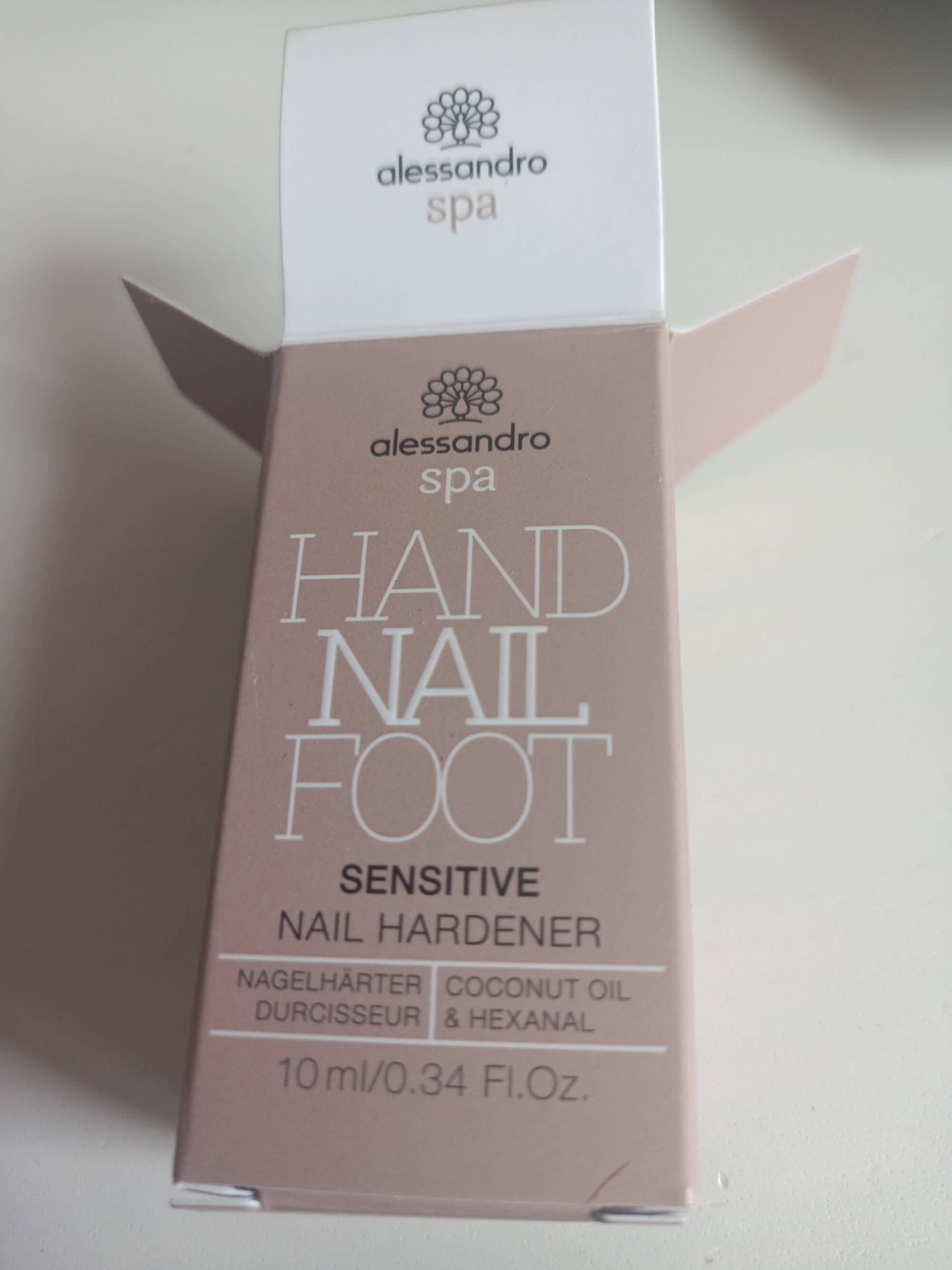 ALESSANDRO - Nail hardener sensitive for hand, nail, foot