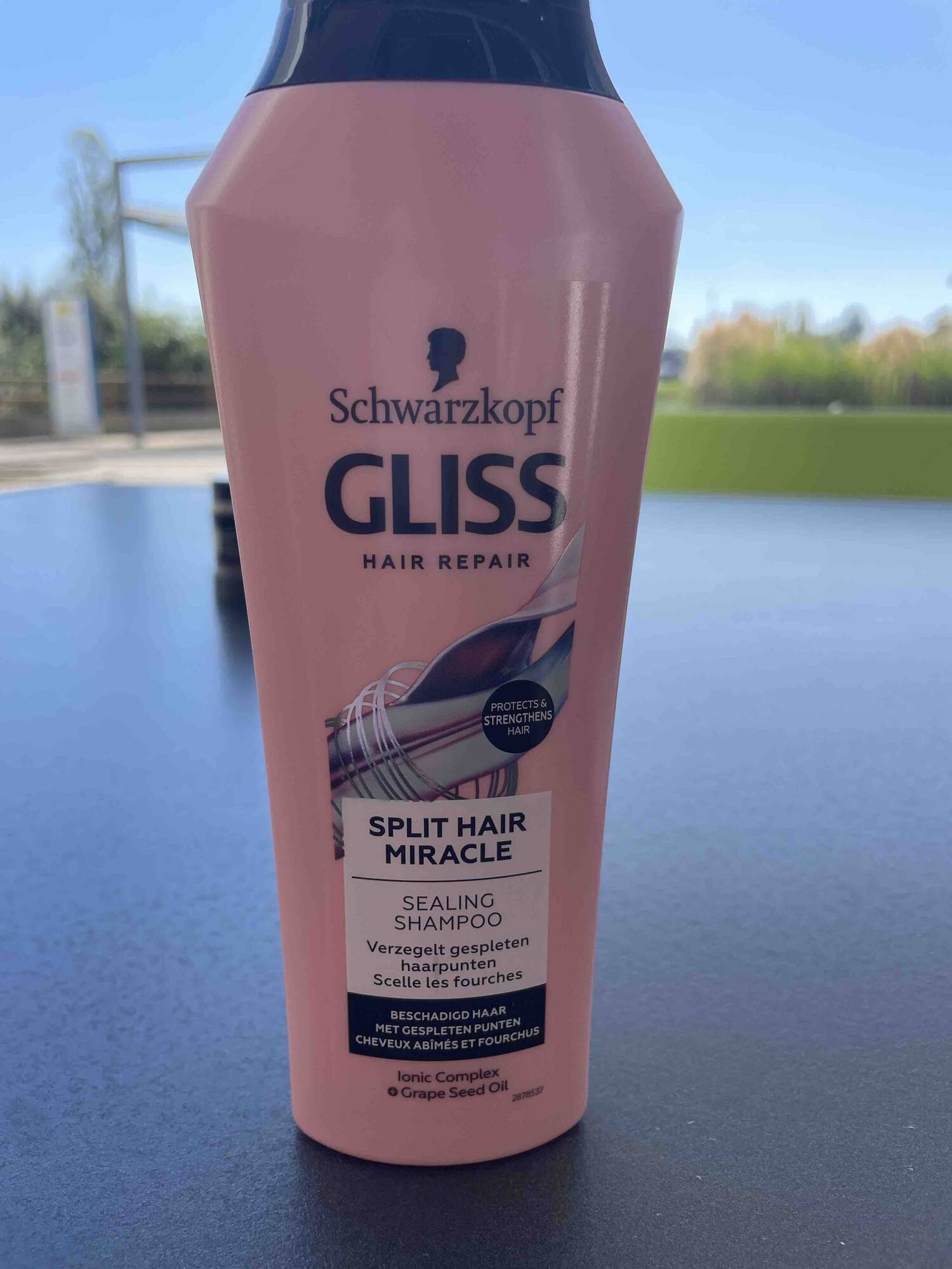 SCHWARZKOPF - gliss - hair repair
