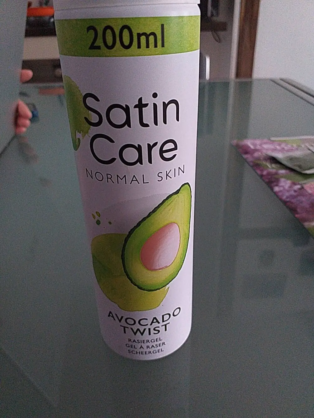 GILETTE - Satin care - Avocado twist rasier gel