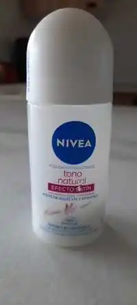 NIVEA - Tono natural efecto satin - Roll-on antitranspirante