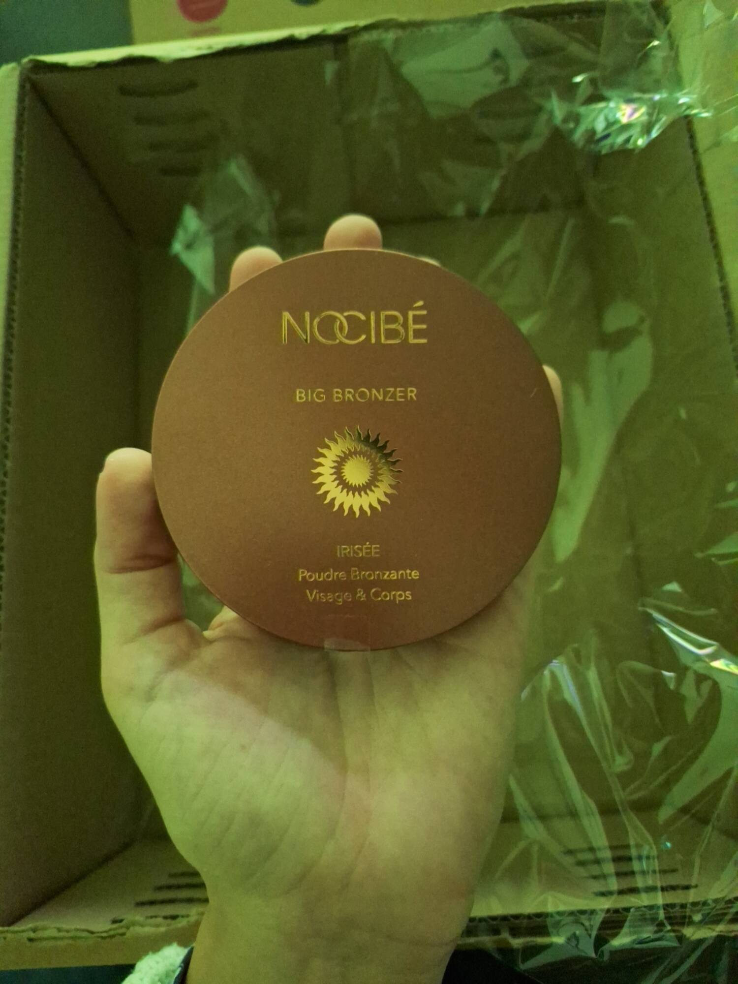 NOCIBÉ - Big bronzer irisé - Poudre bronzante visage et corps